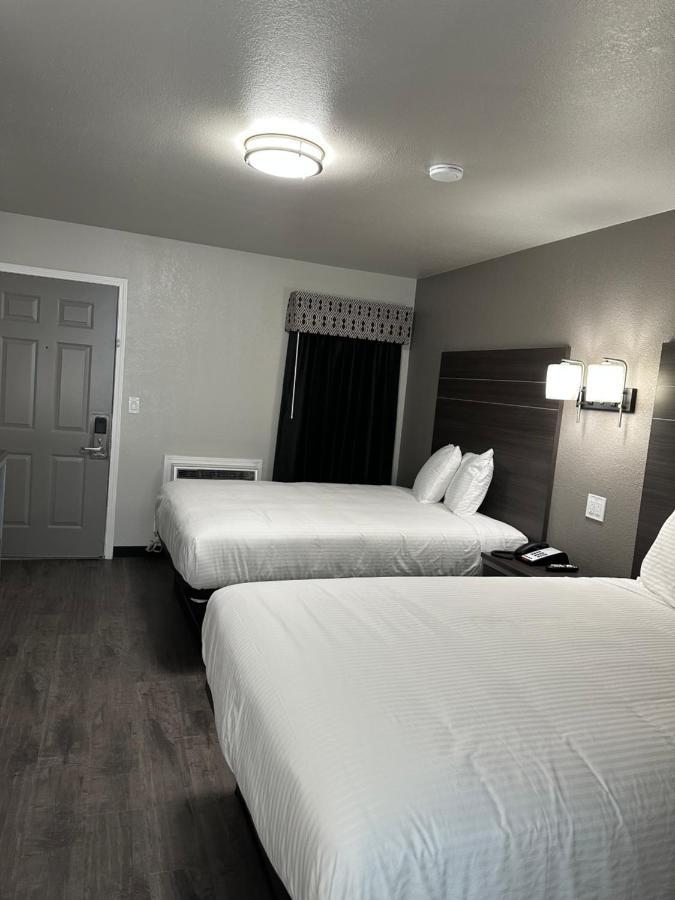 Sleepy Traveler Motel Wagoner Eksteriør billede